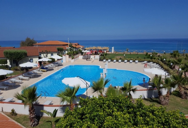 Borgo Marino Mare Italia