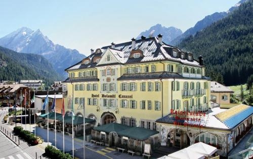 Schloss Hotel & Club Dolomiti 